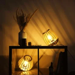 ATELIER LOUPIOTE Lampe à poser Atome - Bois brut