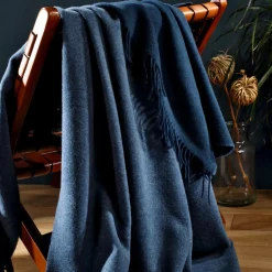 BIEDERLACK Plaid laine et cachemire Clarence - Bleu Jean - 130 x 170 cm