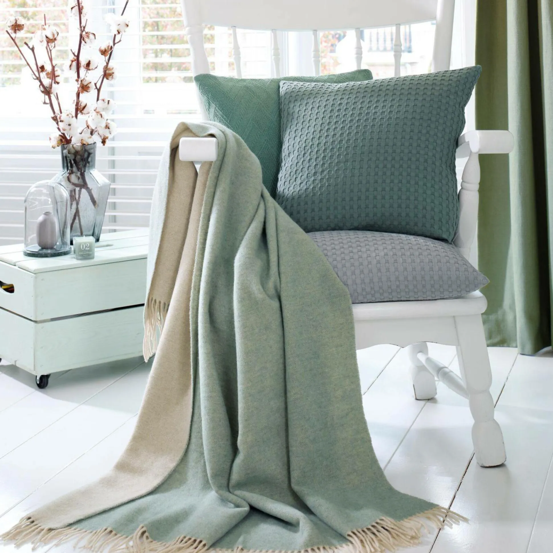 BIEDERLACK Plaid laine et cachemire Clarence - Céladon/Crème - 130 x 170 cm