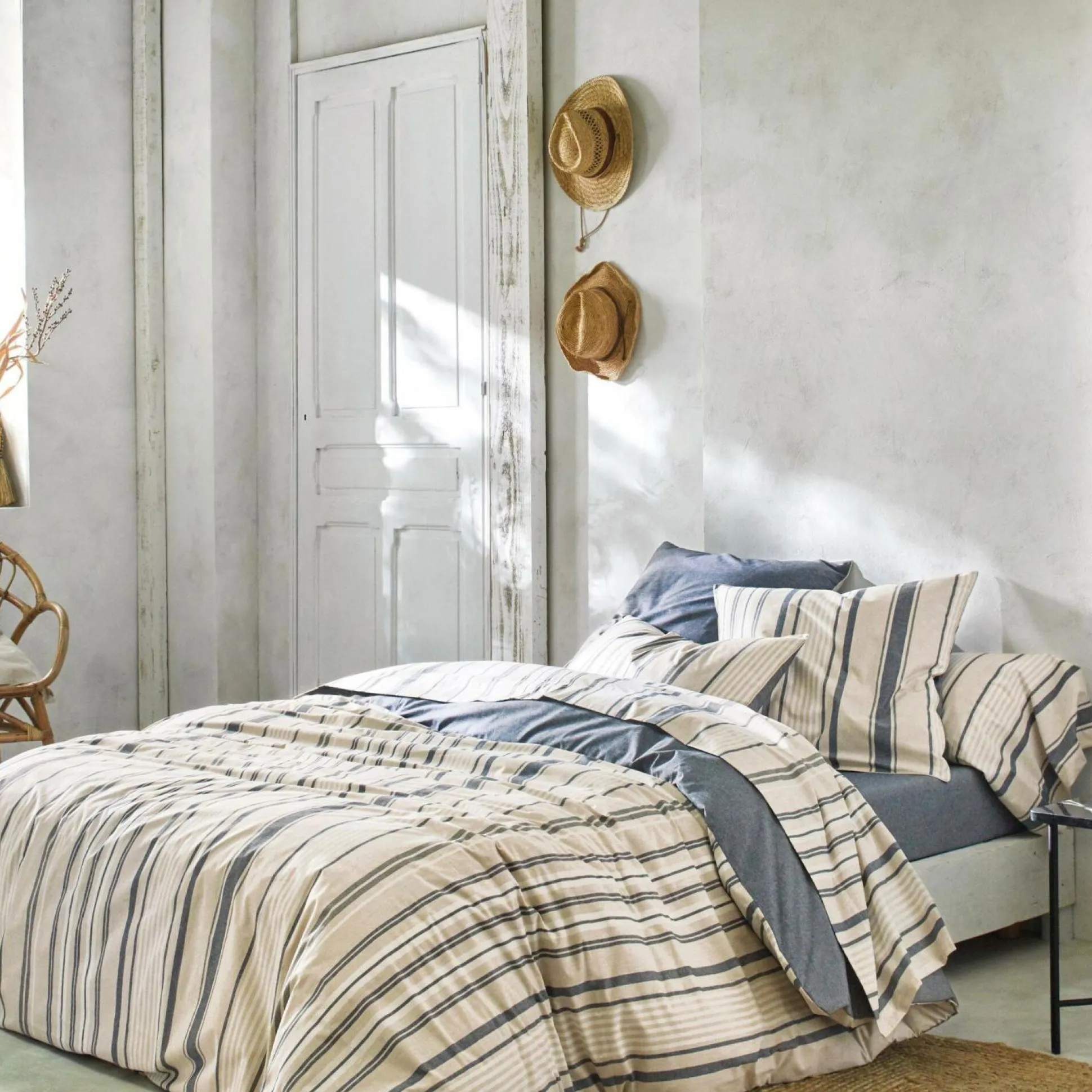 BLANC DES VOSGES Drap coton bio et recyclé Horizon - Indigo - 180 x 290 cm