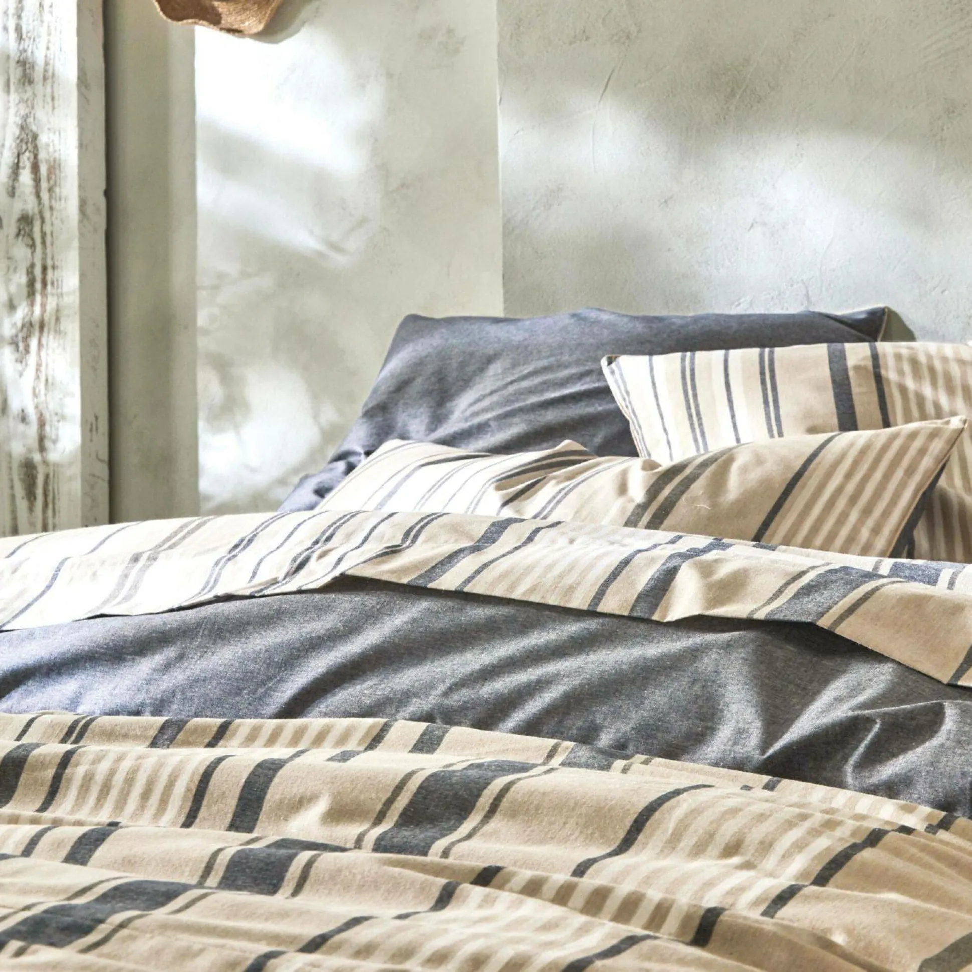 BLANC DES VOSGES Drap coton bio et recyclé Horizon - Indigo - 180 x 290 cm