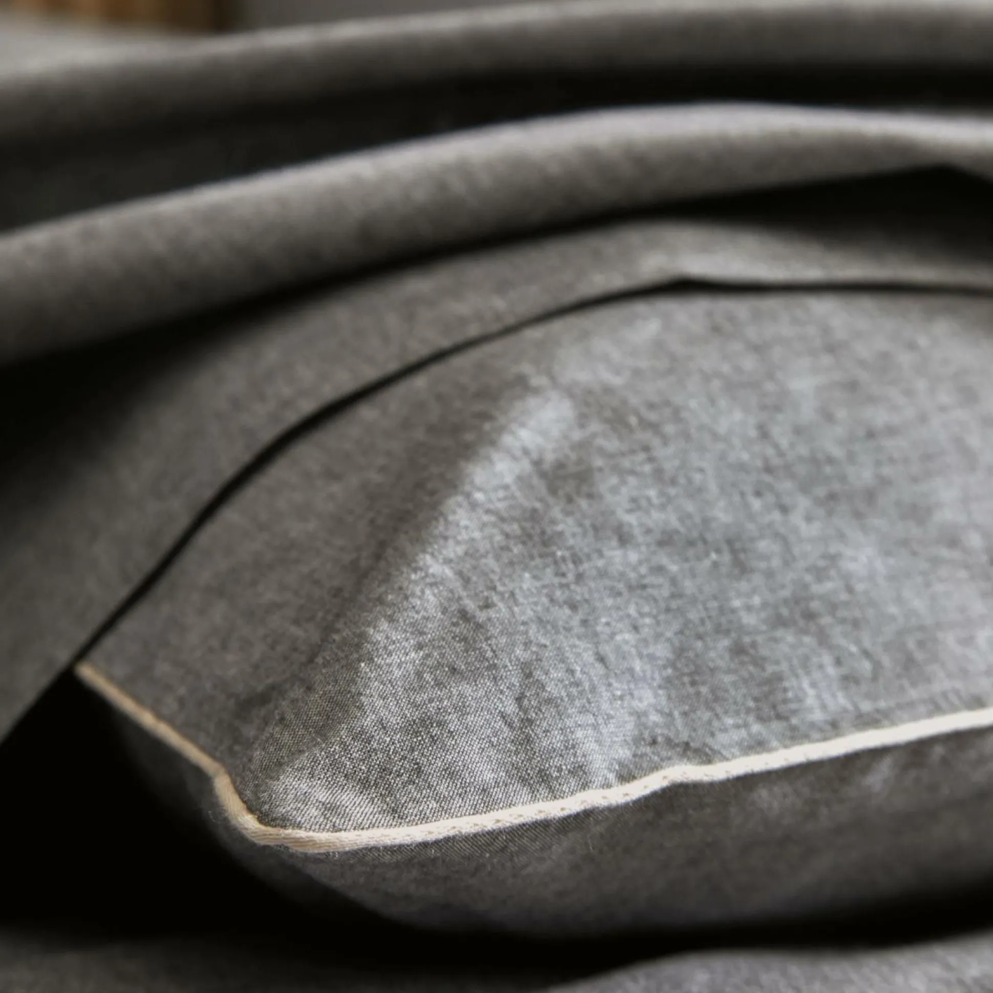 BLANC DES VOSGES Drap housse coton bio et recyclé Ressources - Anthracite - 140 x 190 cm