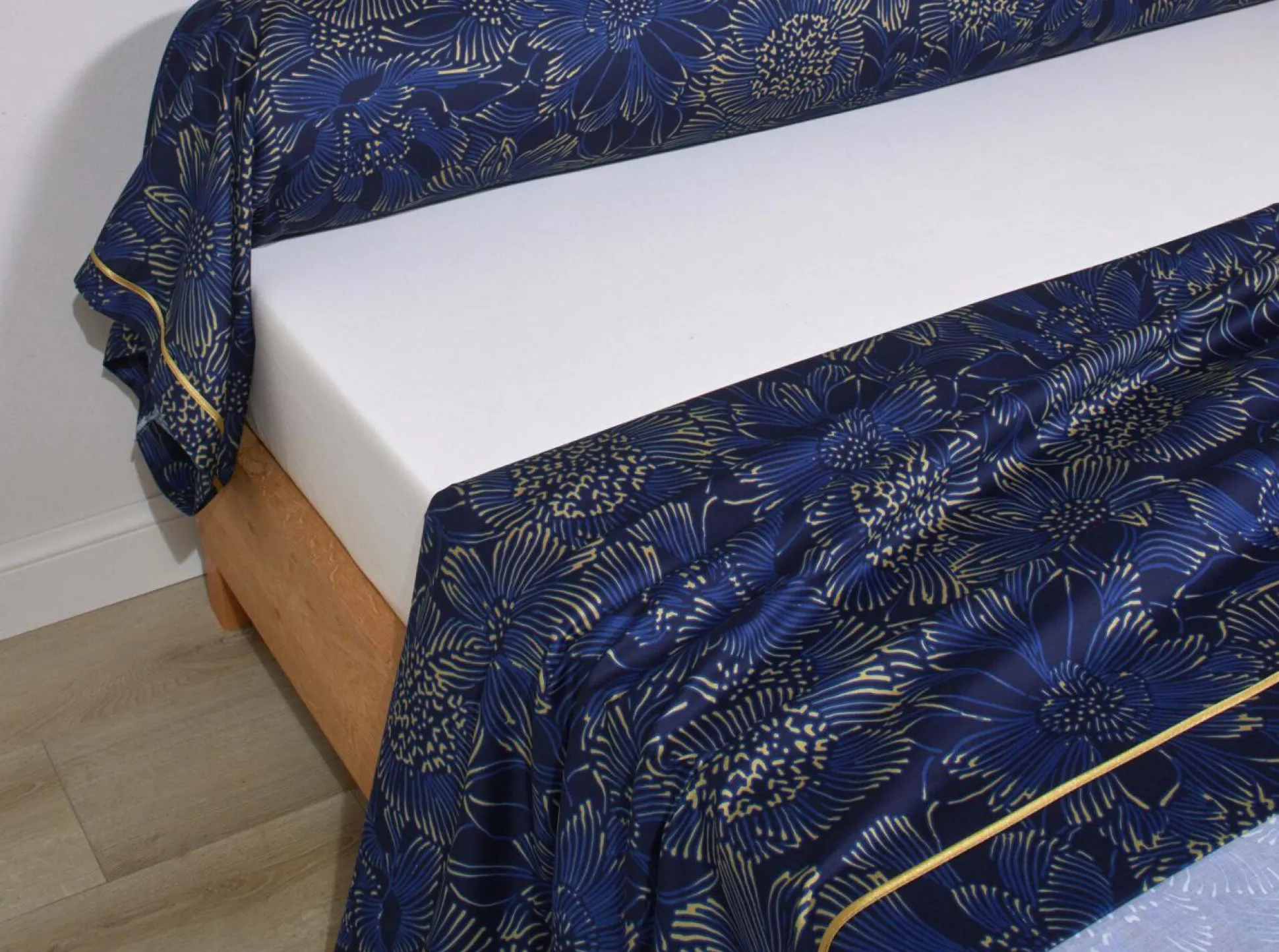 BLANC DES VOSGES Drap satin Elixir - Indigo - 180 x 290 cm