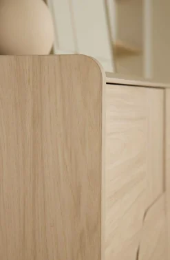 Buffet décor bois pieds métal 2 portes Mila