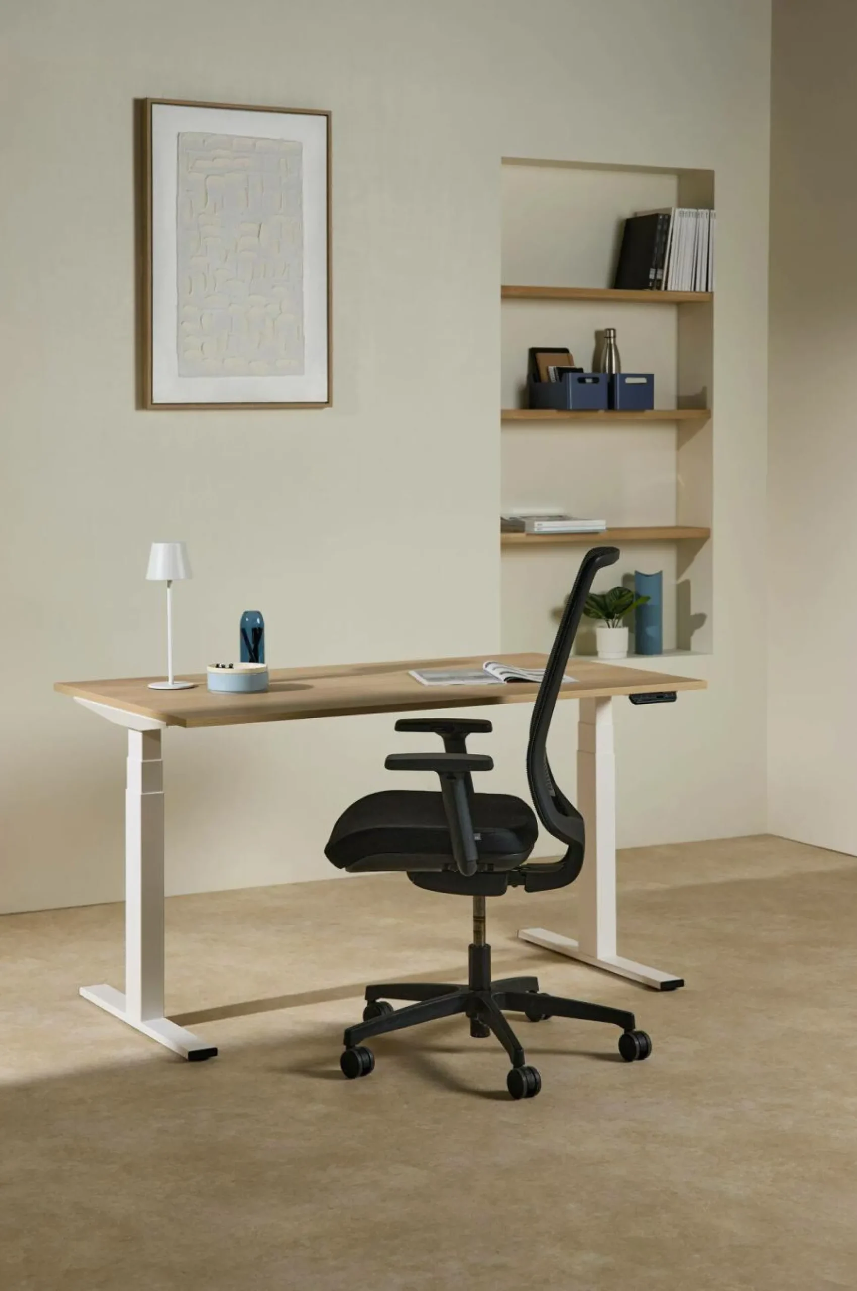 Bureau électrique assis-debout ergonomique Marley - Plateau Bois Clair/Pied Blanc - 120 x 70 cm