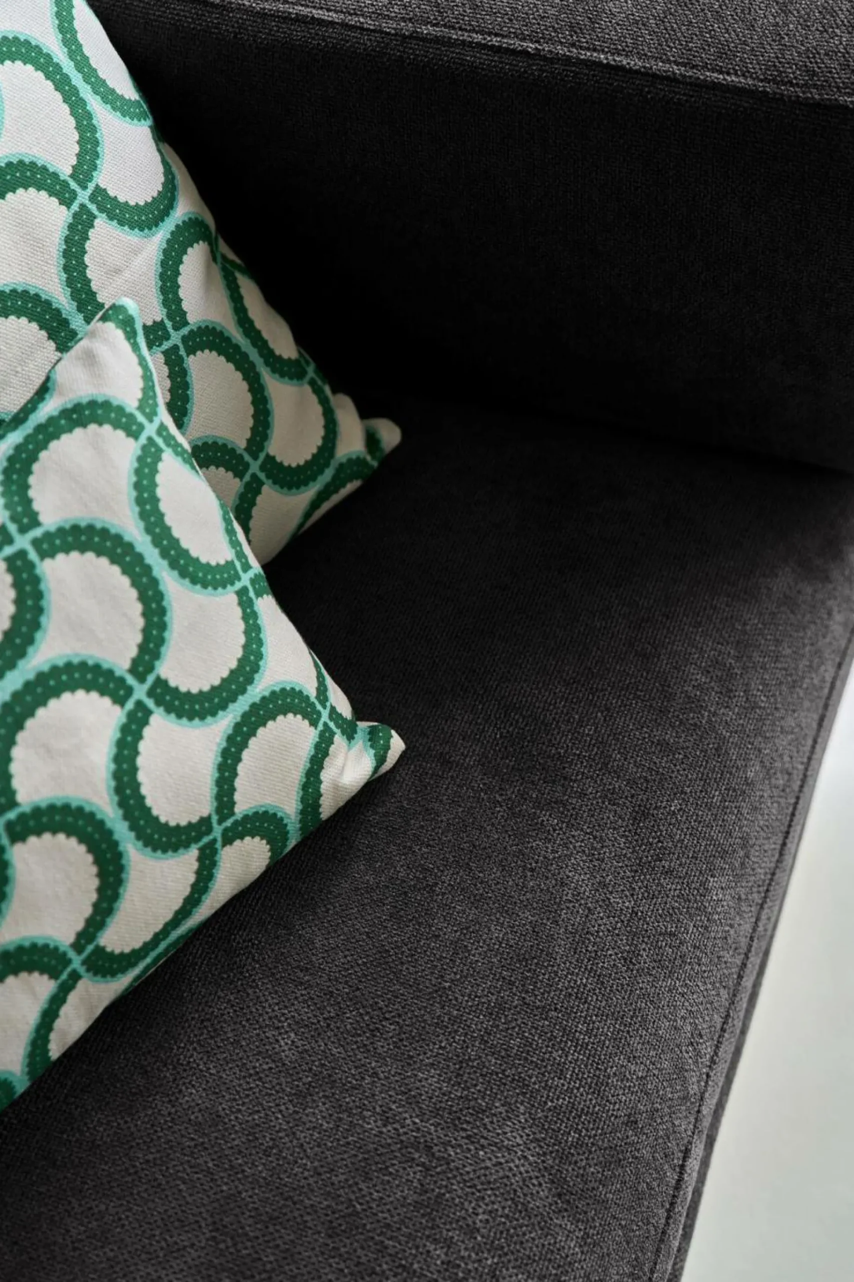 Canapé tissu recyclé Olivier - Anthracite - 2 places