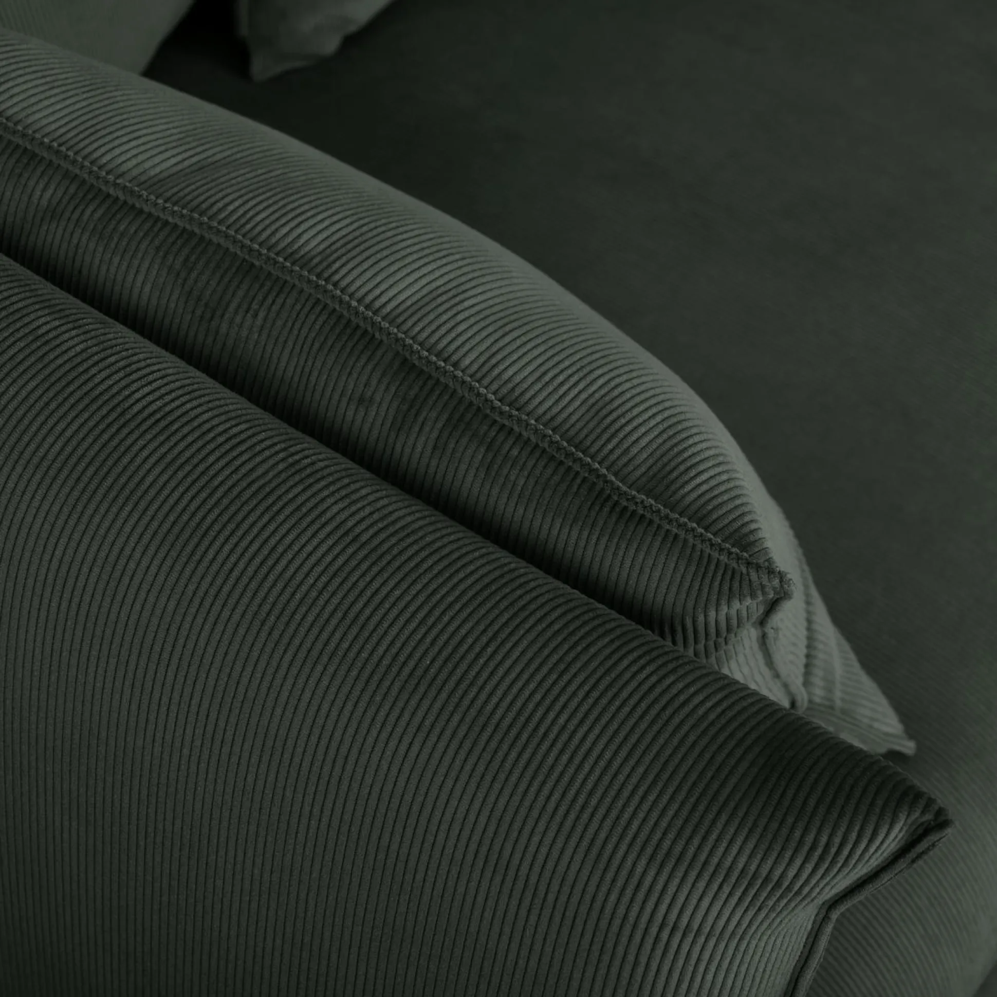 Canapé velours côtelé Orion - Vert Cèdre - 4 places