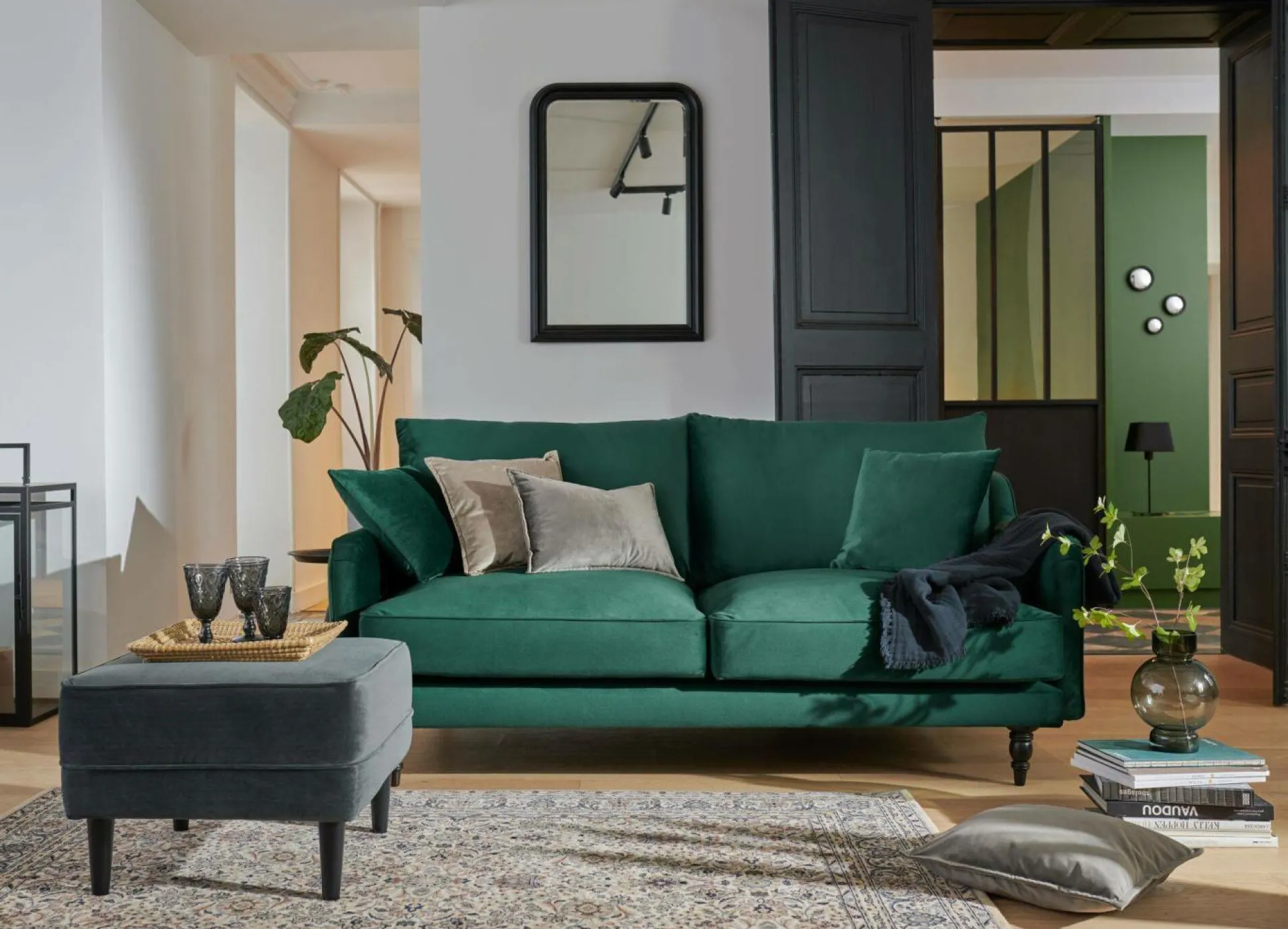 Canapé velours Olie - Vert Forêt - 4 places