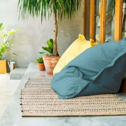 COTTON WOOD Pouf de sol rectangulaire 110 x 130 cm IN&OUT - Bleu Minéral