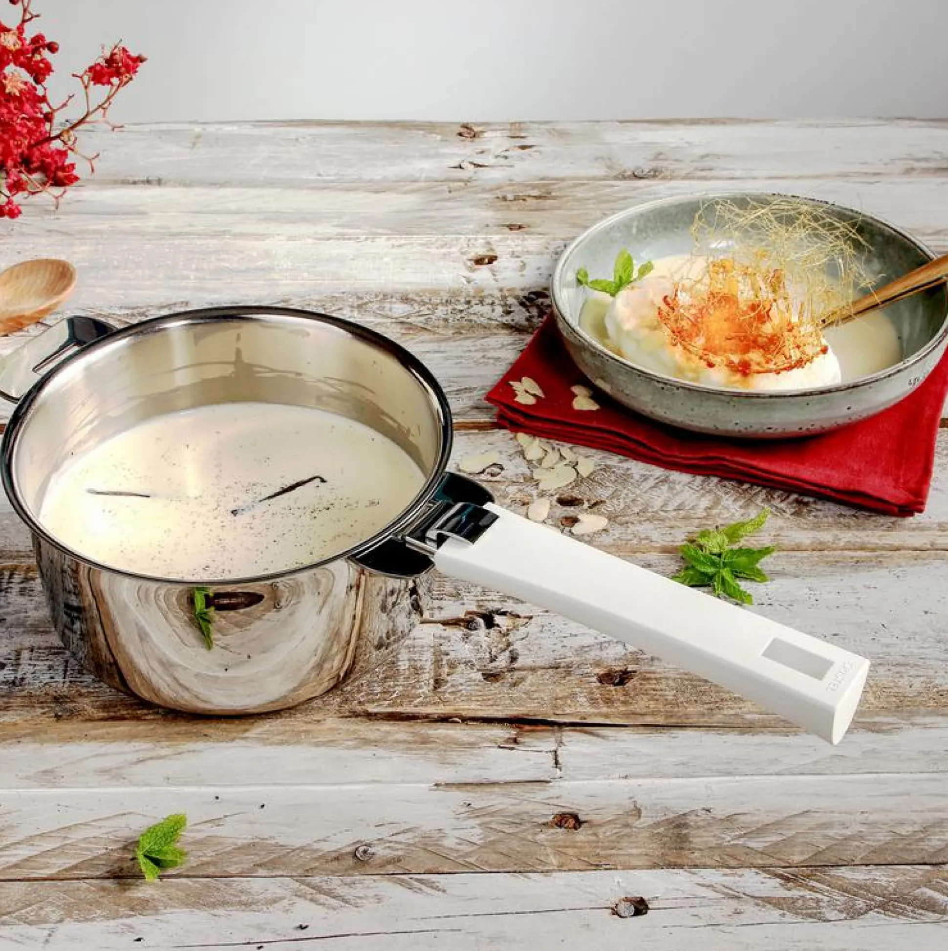 CRISTEL Casserole inox Mutine amovible - 20 cm