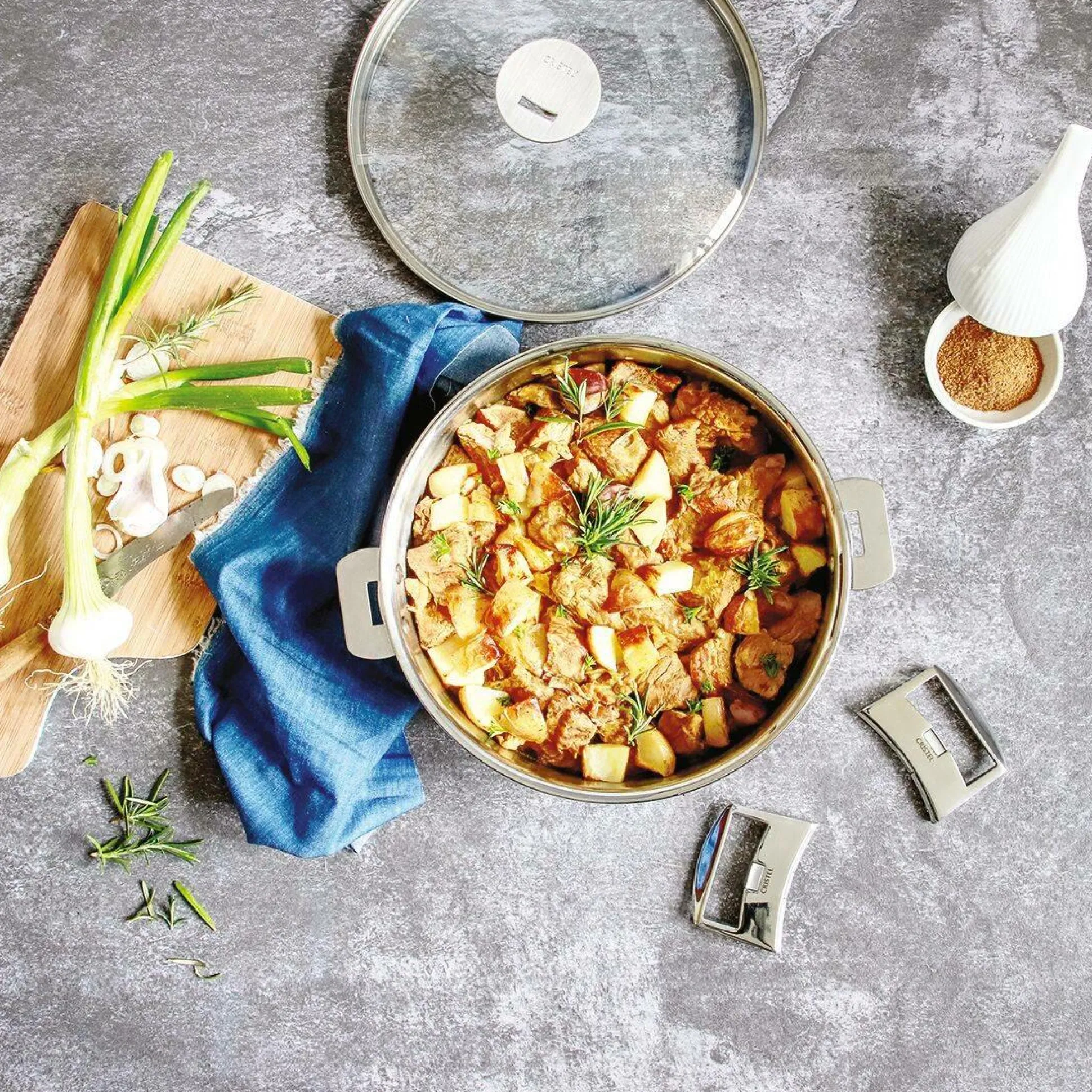 CRISTEL Sauteuse 24 cm Casteline amovible