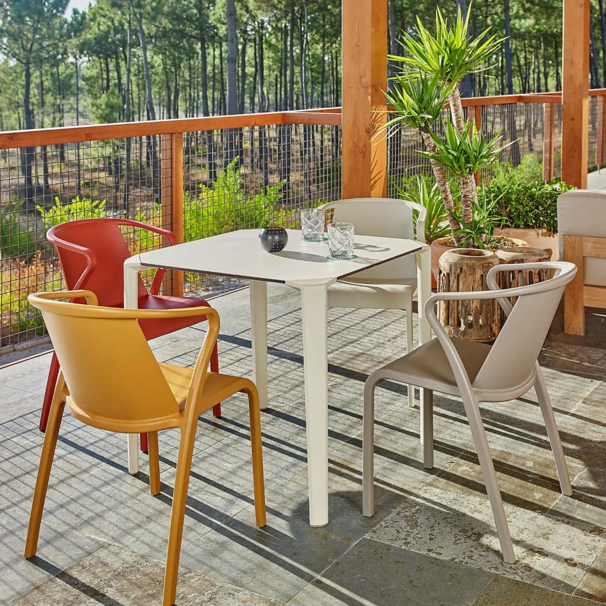 EZPELETA Lot de 2 Fauteuils Empilables Fado - Vert Olive