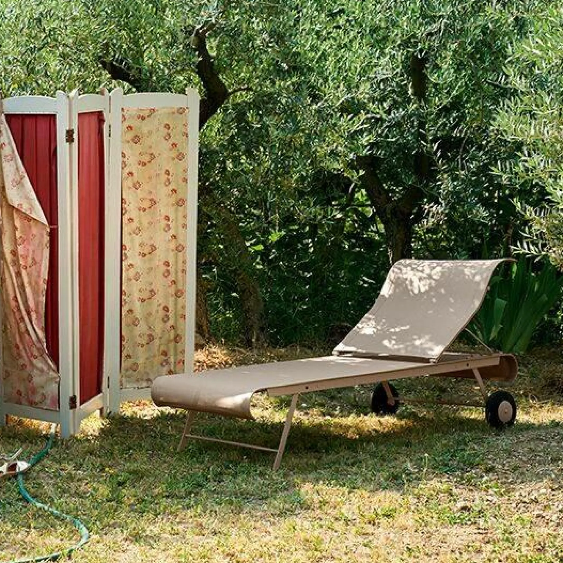 FERMOB Bain de Soleil Pliant Dune en Acier - Cactus