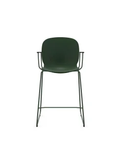 FLOKK Chaise haute empilable avec accoudoirs et pieds luge acier Noor 6090 - Vert Sapin