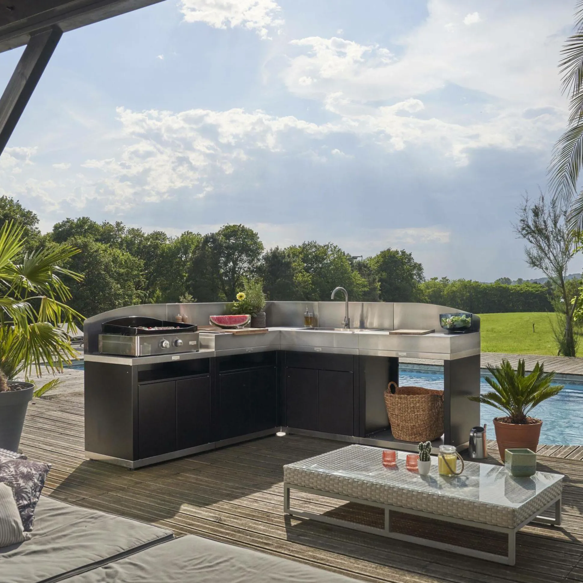 LE MARQUIER Cuisine d'Extérieur en Angle 5 Éléments avec Crédence en Acier Noir - Acier Noir/Inox