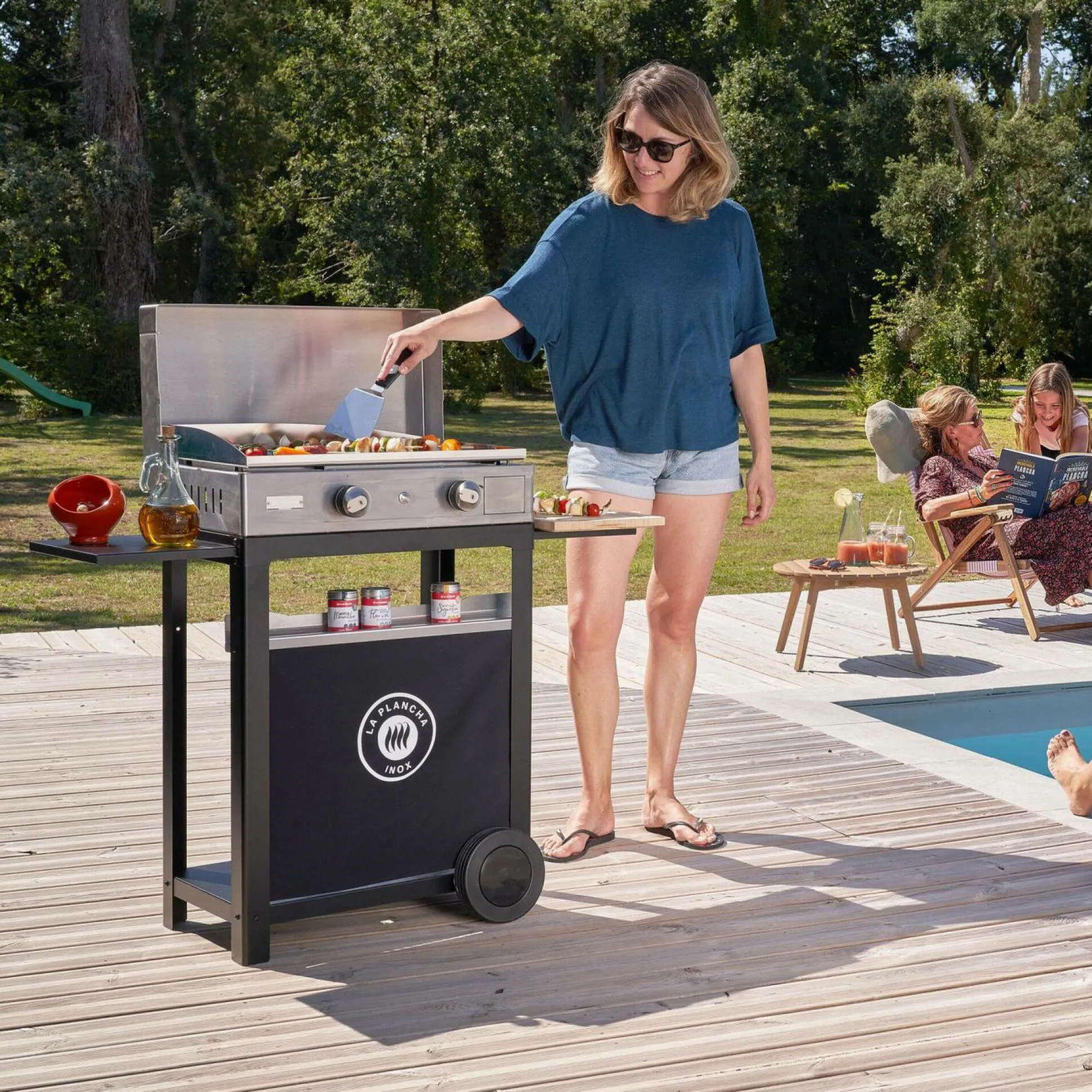 LE MARQUIER Ensemble Plancha, Chariot et Couvercle La Plancha Inox Gaz 260