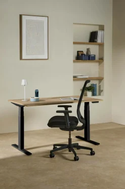 MAKIBA Bureau électrique assis-debout ergonomique Marley - Plateau Bois Clair/Pieds Noirs - 120 x 70 cm