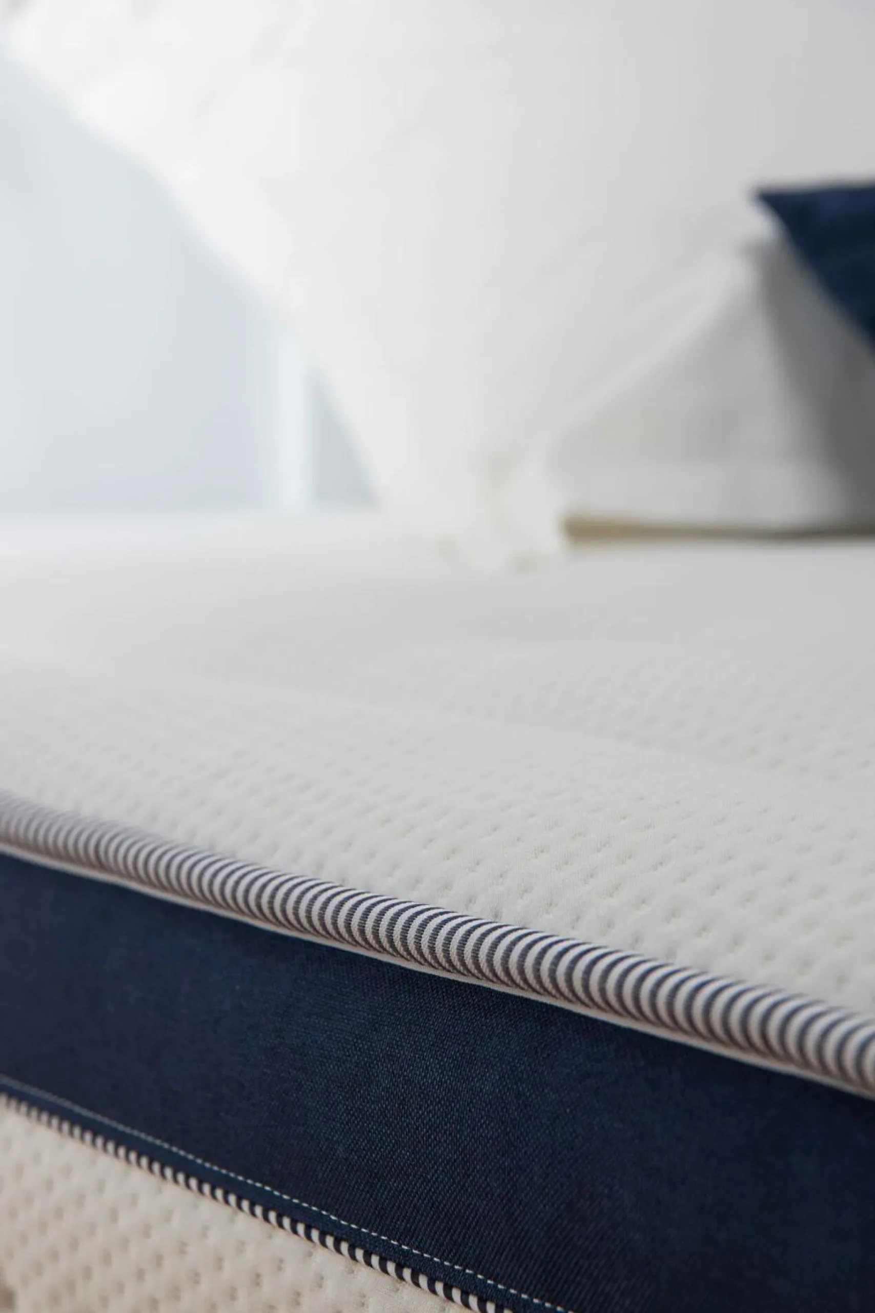 Matelas hybride 32 cm Edith - 140 x 200 cm