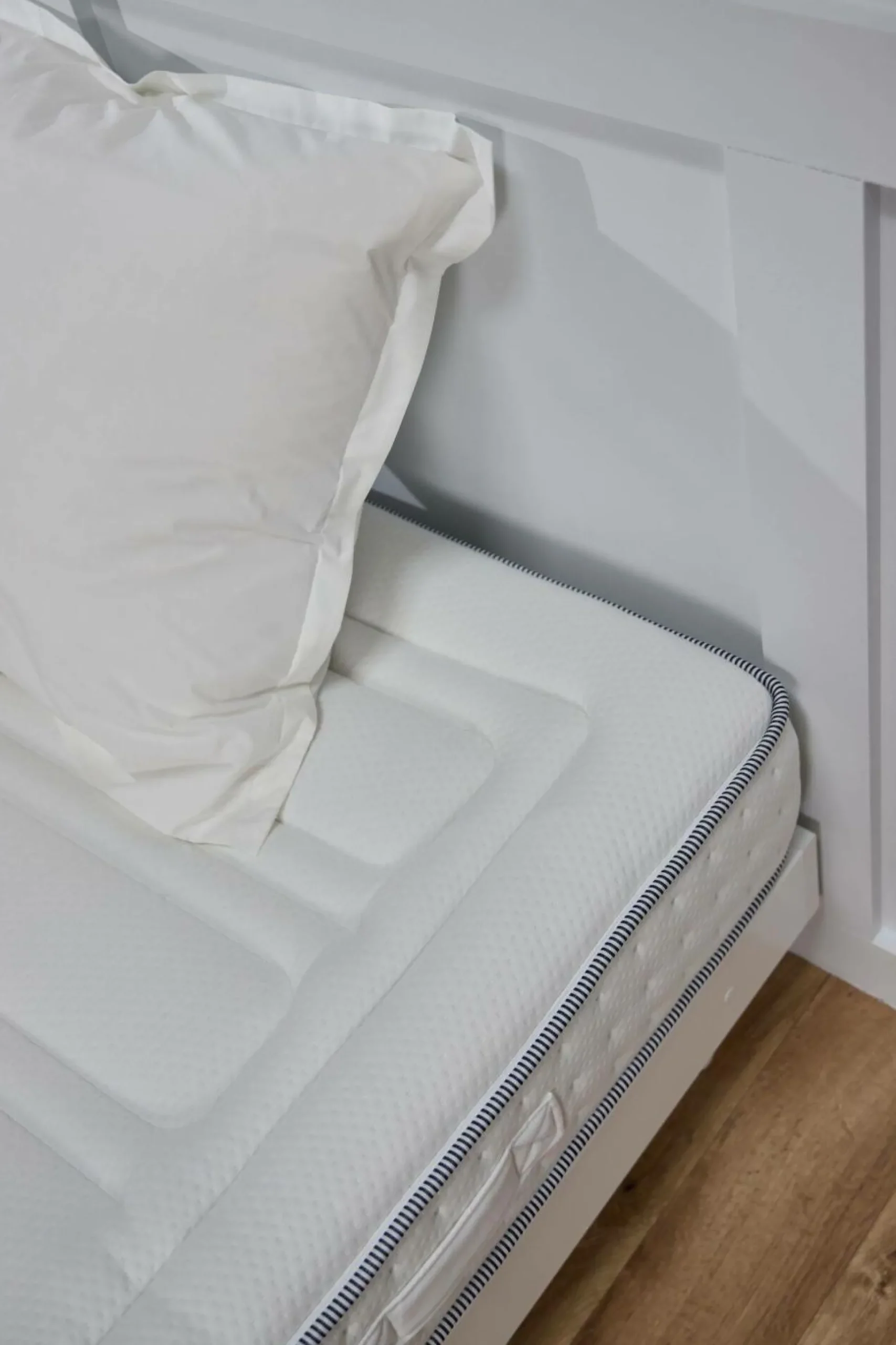 Matelas mousse HR 5 zones 22 cm Ernest - 80 x 200 cm