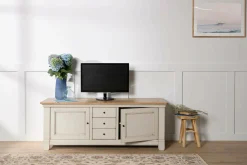Meuble TV bois massif 2 portes 3 tiroirs Embellie - Grège