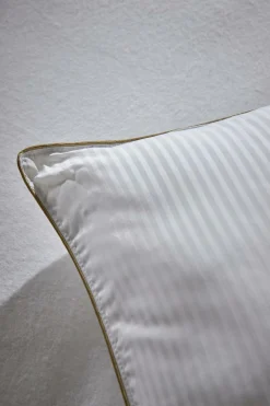 Oreiller déhoussable en satin Léonore - Moelleux - 65 x 65 cm