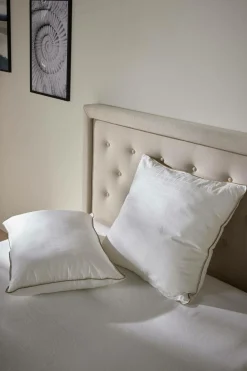 Oreiller résilient sensation duvet Lyne - 50 x 70 cm