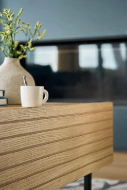 Table basse avec tiroir bois pieds métal Alex