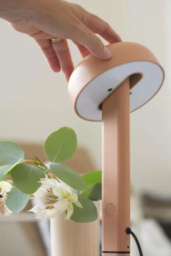 TIPTOE Lampe à poser Nod - Rose Cendré