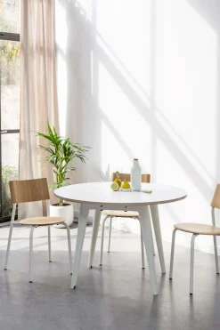 TIPTOE Table à manger ronde bois pieds métal 4 personnes New Modern - Blanc Nuage