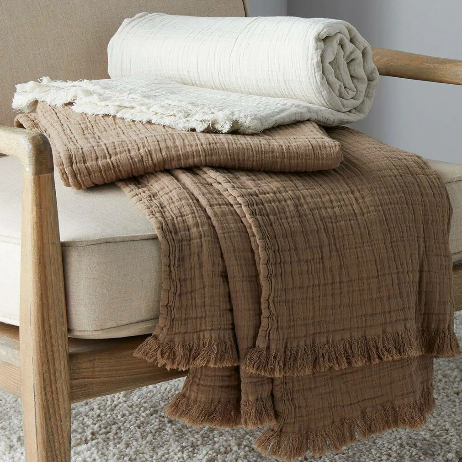 TOISON D'OR Plaid gaze de coton Brehat - Galet