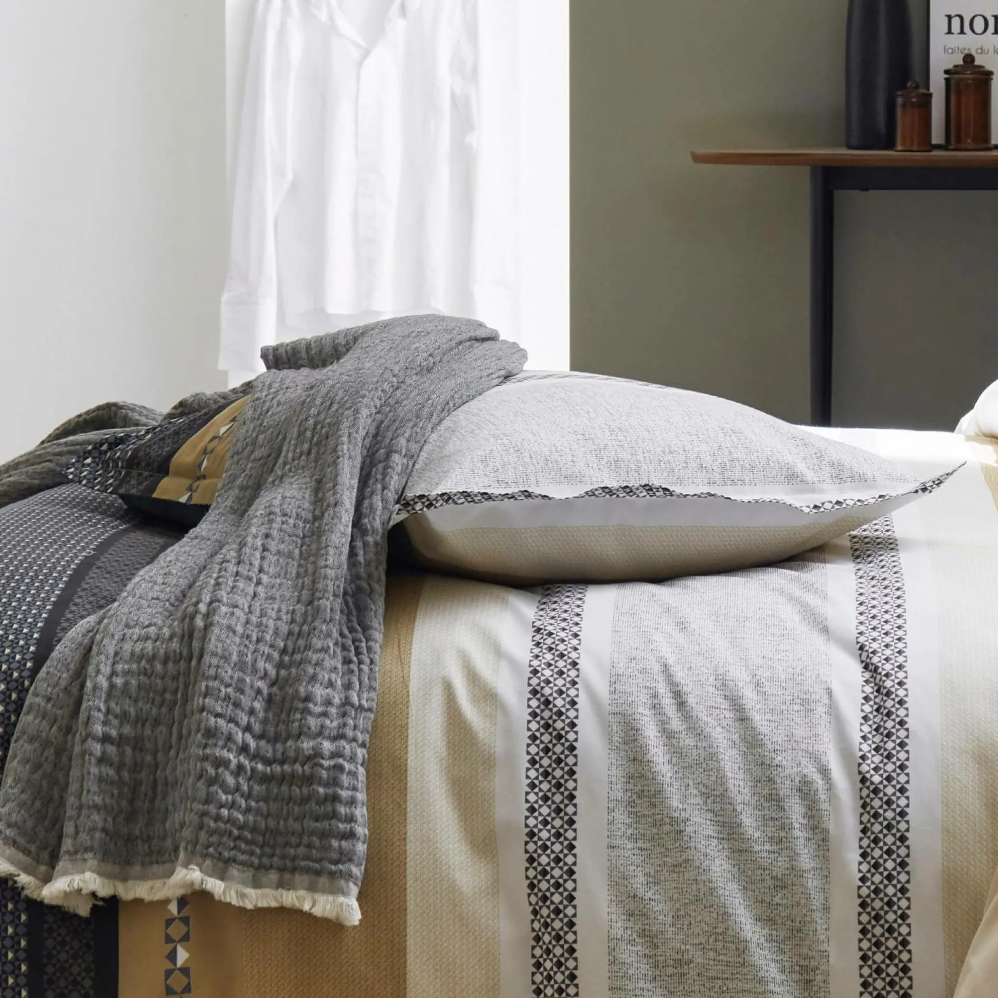 TRADILINGE Drap housse percale Marlow Acier - 160 x 200 cm