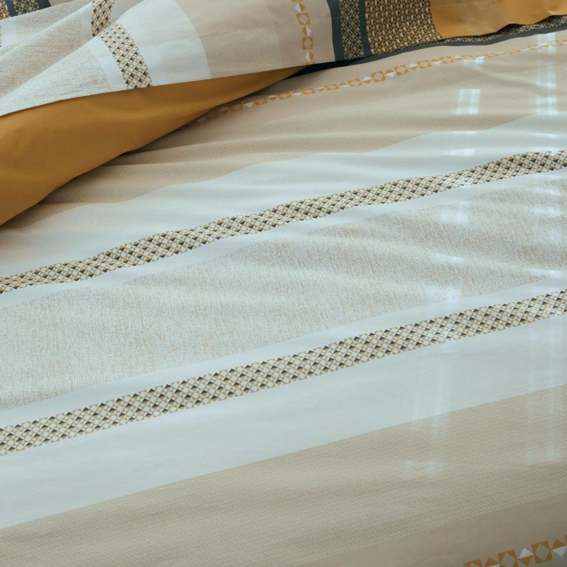 TRADILINGE Housse de couette percale Marlow Miel - 260 x 240 cm